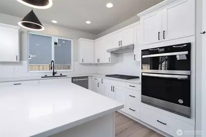 7534 64th Avenue NE, Marysville, WA 98271 - Photo 5