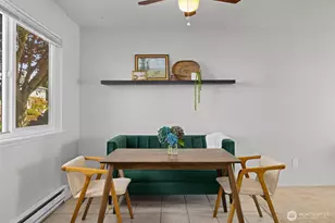 8823 Holly Dr, Everett, WA 98208 - Photo 17