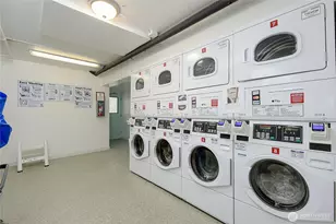 800 Queen Anne Ave N, Seattle, WA 98109 - Photo 9