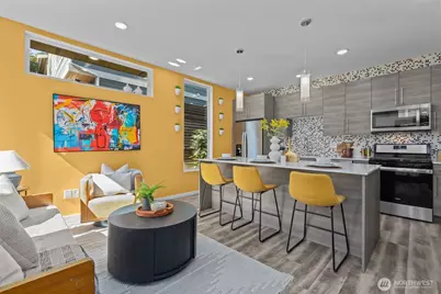 9221 Linden Avenue #C, Seattle, WA 98103 - Photo 5