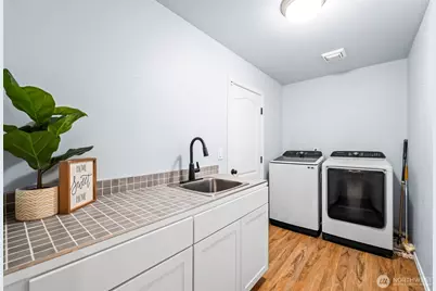 6909 Wentworth Avenue SW, Port Orchard, WA 98367 - Photo 35