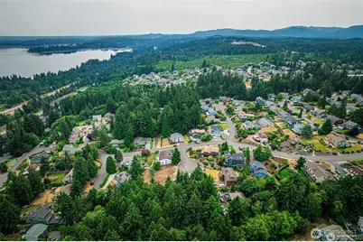 8110 Lorie Court NW, Silverdale, WA 98383 - Photo 13