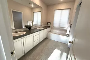 702 SE Creekside Dr, College Place, WA 99324 - Photo 19