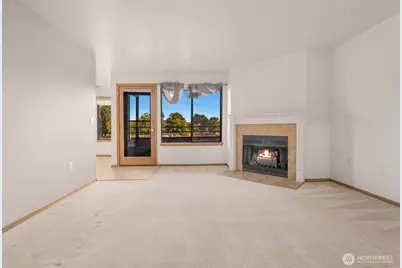 101 Pine Avenue #105, Snohomish, WA 98290 - Photo 3