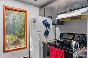 110 E Beach Shore Dr, Shelton, WA 98584 - Photo 13