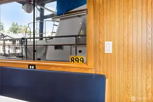 2401 N Northlake Way, Seattle, WA 98103 - Photo 15