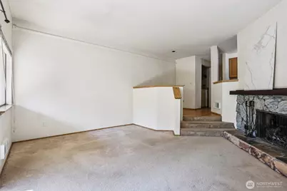 12044 96th Avenue NE #213, Kirkland, WA 98034 - Photo 5