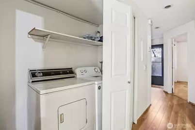 12044 96th Avenue NE #213, Kirkland, WA 98034 - Photo 11