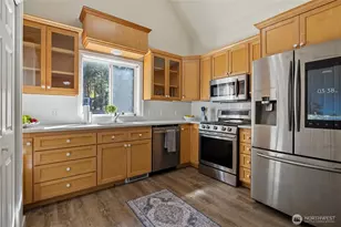 1003 NE Summit Loop, Coupeville, WA 98239 - Photo 9