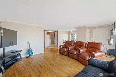 1717 E Street, Lynden, WA 98264 - Photo 3