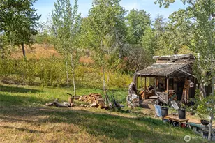 653B Ellemeham Mountain Rd, Oroville, WA 98844 - Photo 17