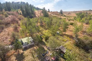 653B Ellemeham Mountain Rd, Oroville, WA 98844 - Photo 5