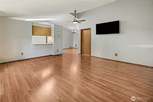 7123 Lakeside St SW, Olympia, WA 98512 - Photo 7