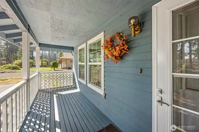 7123 Lakeside Street SW, Olympia, WA 98512 - Photo 5