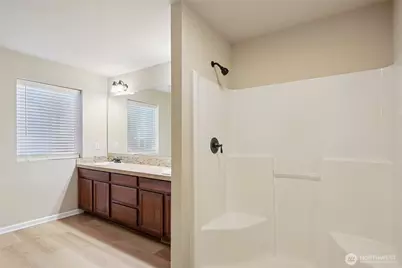 19117 87th Avenue Ct E, Puyallup, WA 98375 - Photo 23