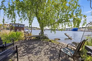 1080 W Ewing Pl, Seattle, WA 98119 - Photo 17