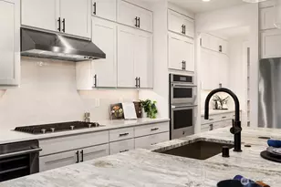 14870 Site 5 NE 2nd Ct, Bellevue, WA 98007 - Photo 29