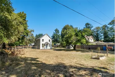 9113 Wildwood Avenue SW, Lakewood, WA 98498 - Photo 7