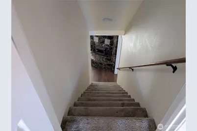 1306 Mt. Brynion Street, Kelso, WA 98626 - Photo 17