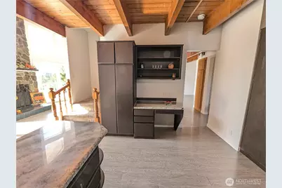 1306 Mt. Brynion Street, Kelso, WA 98626 - Photo 7