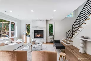 10661 Forbes Creek Dr, Kirkland, WA 98033 - Photo 17