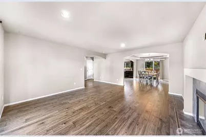 930 Cove View Circle, Oak Harbor, WA 98277 - Photo 7