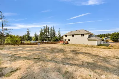 930 Cove View Circle, Oak Harbor, WA 98277 - Photo 37