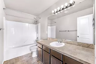 930 Cove View Cir, Oak Harbor, WA 98277 - Photo 27