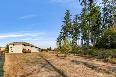 930 Cove View Circle, Oak Harbor, WA 98277 - Photo 35