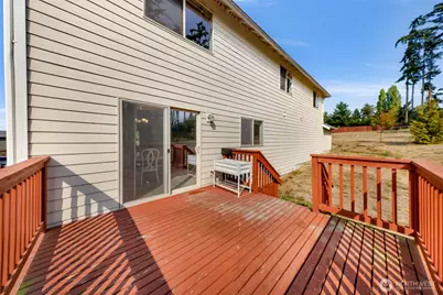 930 Cove View Circle, Oak Harbor, WA 98277 - Photo 33