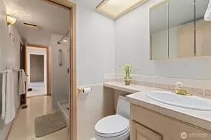 1218 H St, Auburn, WA 98002 - Photo 13