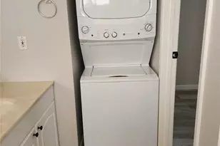 14510 124th Ave NE, Kirkland, WA 98034 - Photo 13