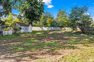 728 Blaine St, Steilacoom, WA 98388 - Photo 5