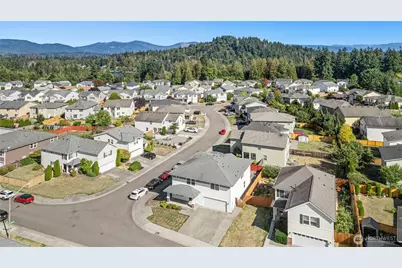 18216 169th Avenue SE, Renton, WA 98058 - Photo 27