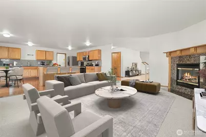 18216 169th Avenue SE, Renton, WA 98058 - Photo 3