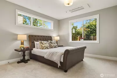 15525 NE 60th Street, Redmond, WA 98052 - Photo 33