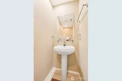 1105 9th Avenue #B, Milton, WA 98354 - Photo 13