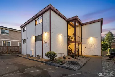 221 SW 154th Street #8, Burien, WA 98166 - Photo 1