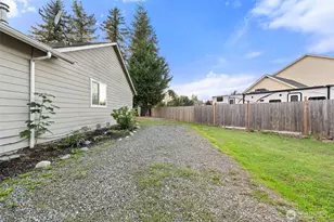 215 19th St, Gold Bar, WA 98251 - Photo 3