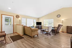 2439 W 12th St, Port Angeles, WA 98363 - Photo 5