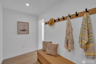 5642 49th Avenue SW, Seattle, WA 98136 - Photo 5