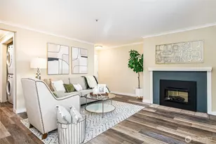 19230 Forest Park Dr NE, Lake Forest Park, WA 98155 - Photo 7