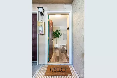 19230 Forest Park Drive NE #J131, Lake Forest Park, WA 98155 - Photo 5