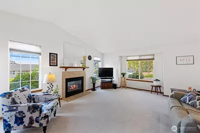 820 N 8th Street #A, Mount Vernon, WA 98273 - Photo 3