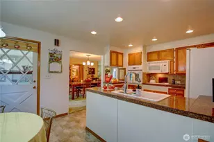 2310 Alison Ave, Mount Vernon, WA 98273 - Photo 11