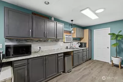 15708 81st Street E #131, Puyallup, WA 98372 - Photo 3