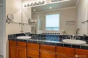 761 Sunrise Dr, Lynden, WA 98264 - Photo 29