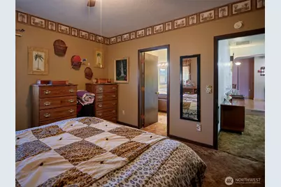 115 Whalen Loop Road, Woodland, WA 98674 - Photo 21