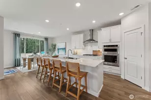 3951 McCormick Vlg Dr, Bremerton, WA 98312 - Photo 9