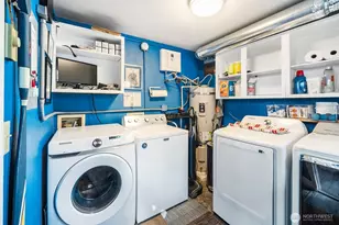 2400 E Howell St, Seattle, WA 98122 - Photo 31